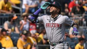 Ketel Marte, Gabriel Moreno hit back-to-back HRs to start Diamondbacks-Guardians series