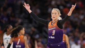 Sophie Cunningham signs 1-year contract extension with Mercury