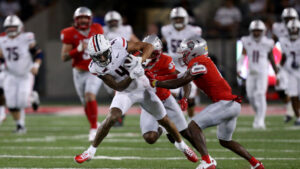 Arizona WR Tetairoa McMillan named AP college football player of the week