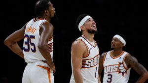 Phoenix Suns deep in NBA's trend of versatile, uniquely sized lineups