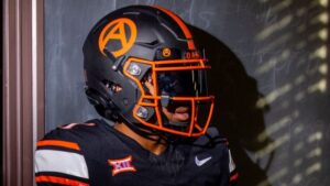 Oklahoma State throws it back 125 years with uniforms vs. Arizona State