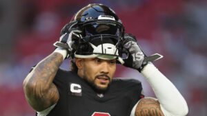 Cardinals' James Conner, Jonah Williams injured vs. Panthers