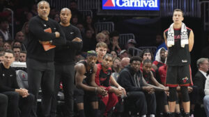 Heat reverse course, say they're open to trading Jimmy Butler, who's been linked to Suns