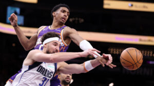 Suns rookie Ryan Dunn named 2025 Rising Stars replacement