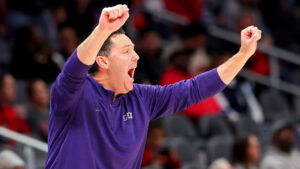 Cal Baptist snaps GCU's 6-game winning streak, 'Lopes fall further out of first place in WAC