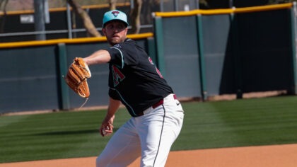 Diamondbacks' Merrill Kelly getting MRI for back tightness