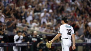 Diamondbacks, young players share risks, rewards with contract extensions