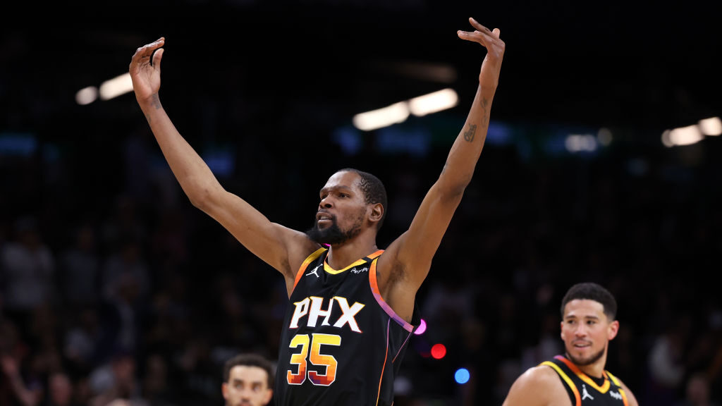 Kevin Durant took home Western Conference Player of the Week on Monday...