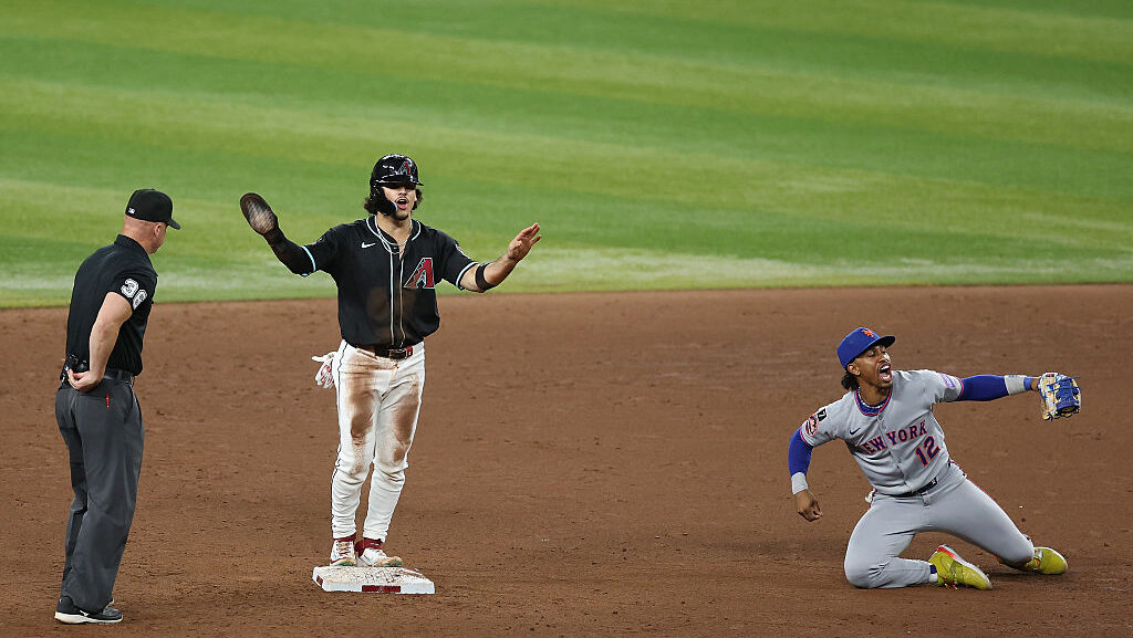 Alek Thomas #5 of the Arizona Diamondbacks...
