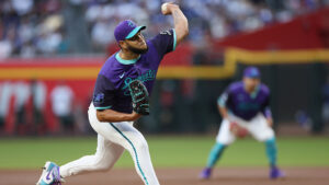 Dodgers chase Eduardo Rodriguez in 3rd inning with ball flying at Chase Field