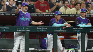 Diamondbacks had Dodgers on ropes before taking on another frustrating loss