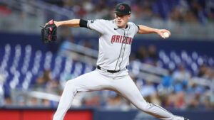 Diamondbacks designate reliever Joe Mantiply for assignment