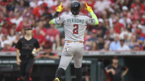 Diamondbacks' Geraldo Perdomo reveals he's been playing through bone bruise