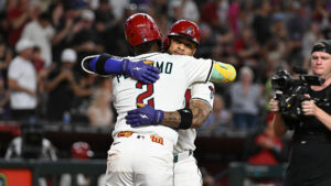 Ketel Marte caps 5-spot with milestone home run vs. Marlins