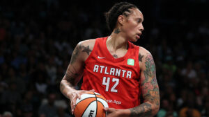 Mercury fall to Dream in Brittney Griner's 1st return to Phoenix