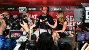 Christian Walker returns to Chase Field, opens up about Diamondbacks departure