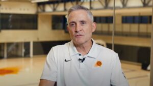 Suns go behind-the-scenes for Brian Gregory's 1st draft as GM