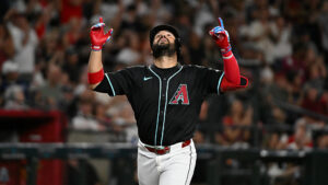Reports: Mariners, others interested in D-backs' Eugenio Suarez ahead of trade deadline