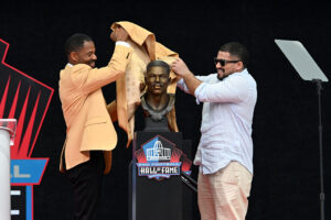 Arizona State football legend Eric Allen inducted into Pro Football Hall of Fame