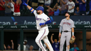 Diamondbacks clobber Nathan Eovaldi, still suffer walk-off loss to Rangers