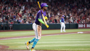 Diamondbacks chase Reds All-Star Andrew Abbott in blowout win to clinch series