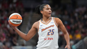 Mercury's Alyssa Thomas sets WNBA record for triple-doubles in a season