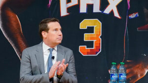 2 minority owners seeking transparency file lawsuit against Suns owner Mat Ishbia