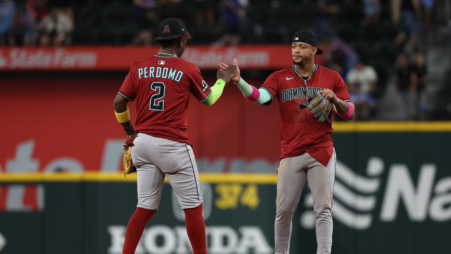 Geraldo Perdomo Ketel Marte defends intrudes on Torey Lovullo postgame interview...