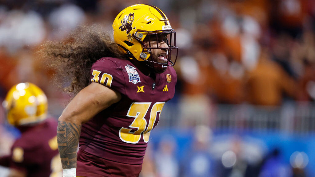 Arizona State LB Zyrus Fiaseu...