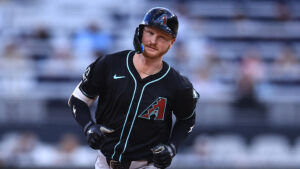 Diamondbacks transfer Pavin Smith to 60-day IL, acquire Elvin Rodriguez from Orioles