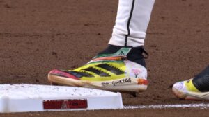 Diamondbacks wear cleats designed by kids from Phoenix Children's for cancer awareness