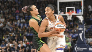 Minnesota Lynx take down Phoenix Mercury in Game 1 of WNBA semifinals