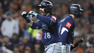 Former D-back Eugenio Suarez hits 50th home run of 2025 at site of MLB debut