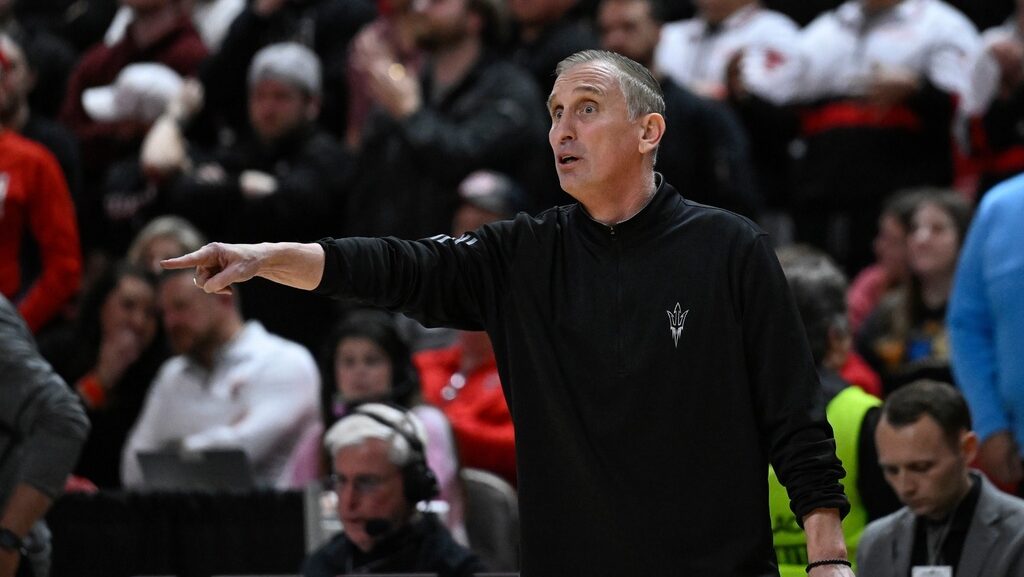 ASU coach Bobby Hurley praises Moe Odum, others for toughness, playing through injuries ASU coach Bobby Hurley praises Moe Odum, others for toughness, playing through injuries