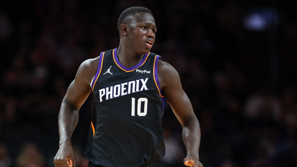 Follow the Phoenix Suns Latest News and Scores