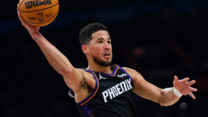 Suns star Devin Booker to be reevaluated in 1 week with groin strain