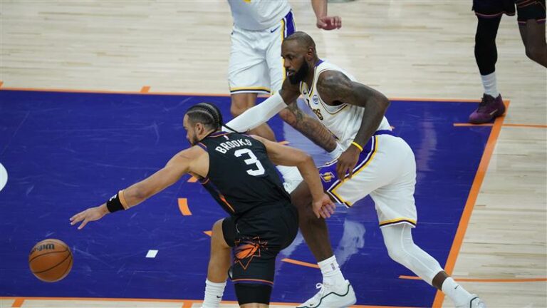 Dillon Brooks regrets ejection, stays on offensive with LeBron James