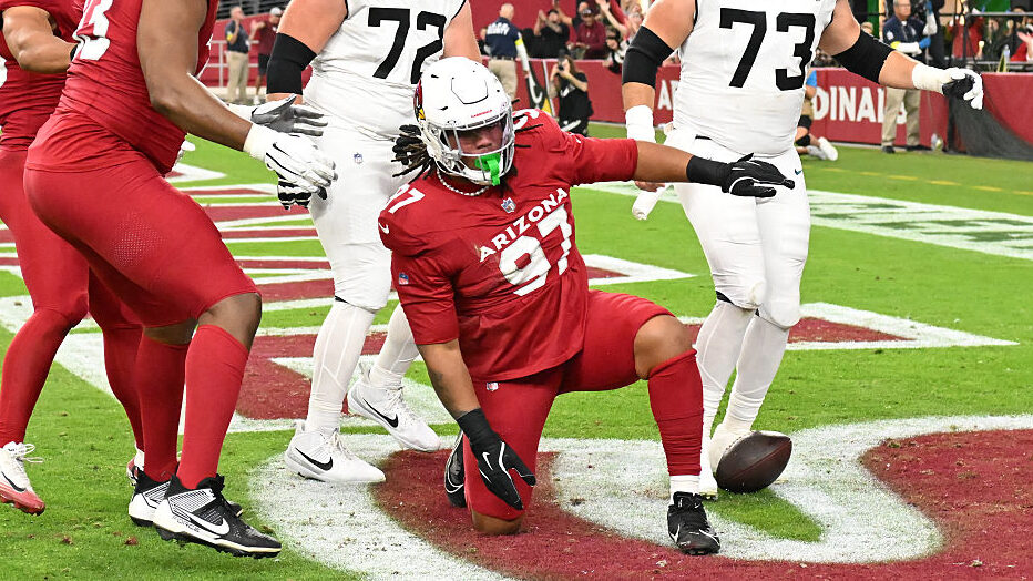 Cardinals' Walter Nolen III...