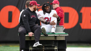 Kitan Crawford placed on IR, Cardinals claim LB Austin Keys off of waivers ahead of Rams game