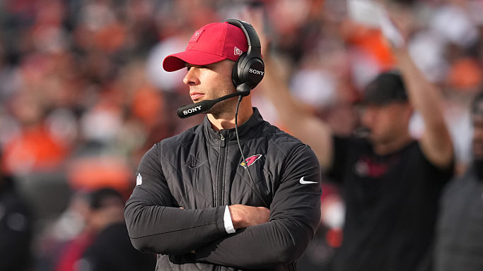 Head coach Jonathan Gannon of the Arizona Cardinals...