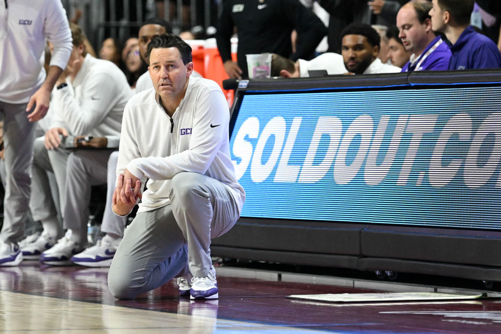 LAS VEGAS, NEVADA - MARCH 15: Head coach Bryce Drew of the Grand Canyon Antelopes looks up the cour...