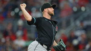 Diamondbacks holding out hope Merrill Kelly can avoid IL, Cristian Mena pulled back with injury