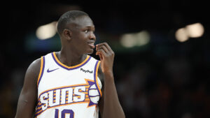 Khaman Maluach's lack of Suns role has concerning lack of precedent