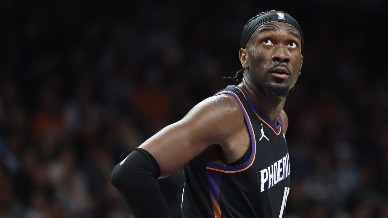 Suns C Mark Williams...