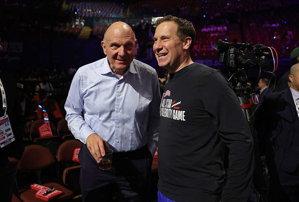 INGLEWOOD, CALIFORNIA - FEBRUARY 13: Steve Balmer, the owner of the Los Angeles Clippers and Mat Is...