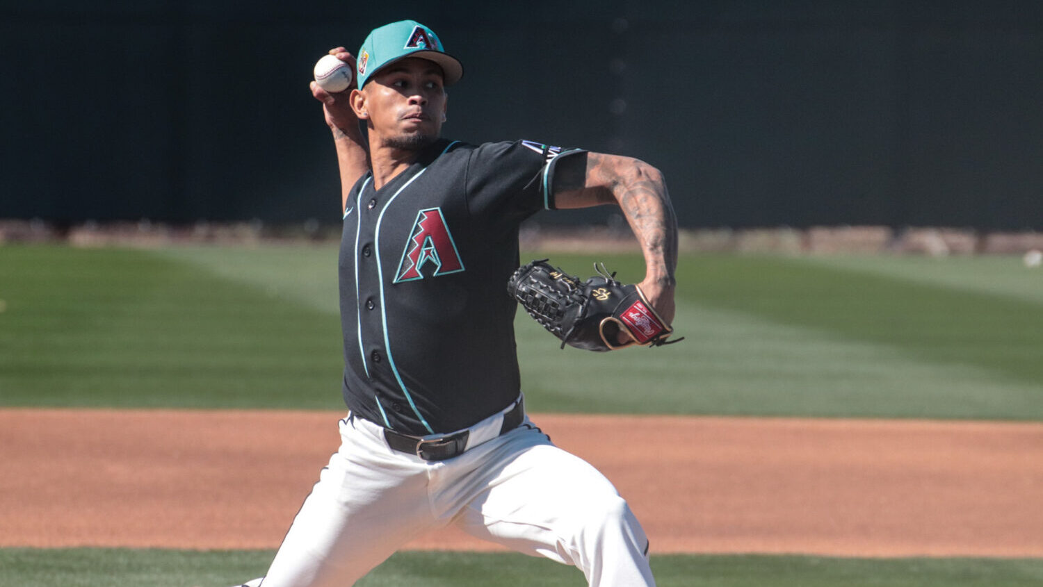 Jonathan Loaisiga of the Arizona Diamondbacks...