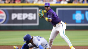 Diamondbacks all for competing vs. Dodgers in NL West amid realignment chatter