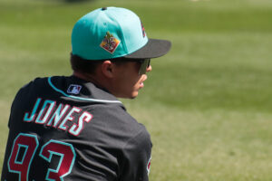 Diamondbacks prospect Druw Jones hits for cycle in Double-A