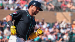 Gabriel Moreno clubs 460-foot home run, Jose Fernandez stays hot in spring training