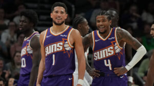 Vinny's View: Suns rebound with much-needed win vs. Raptors